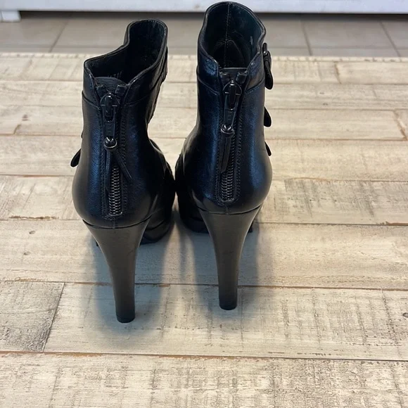NWOT Stuart Weitzman Stiletto Boots - Picture 3 of 7